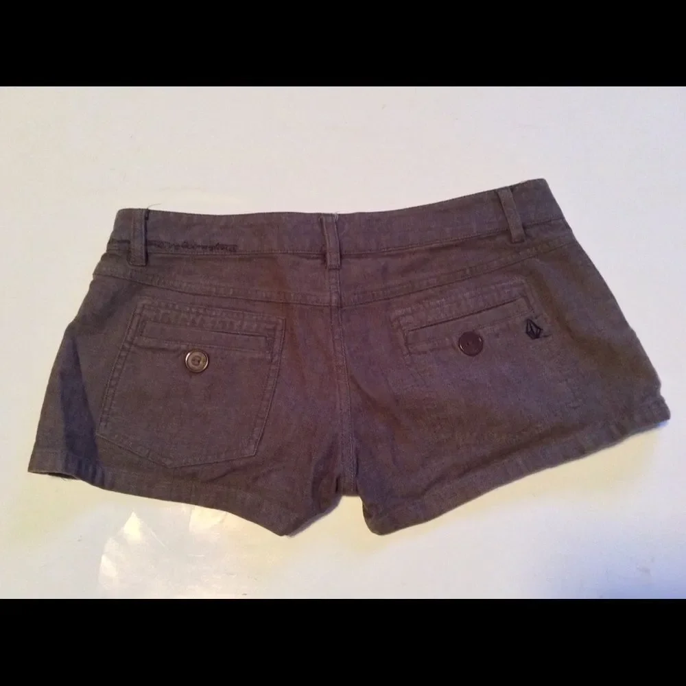 Volcom Shorts‎ - Picture 2 of 5